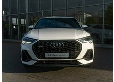 Audi Q3 Sportback, I (F3)