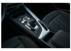 Audi A4, V (B9)