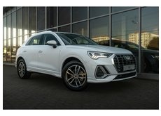 Audi Q3, II (F3)